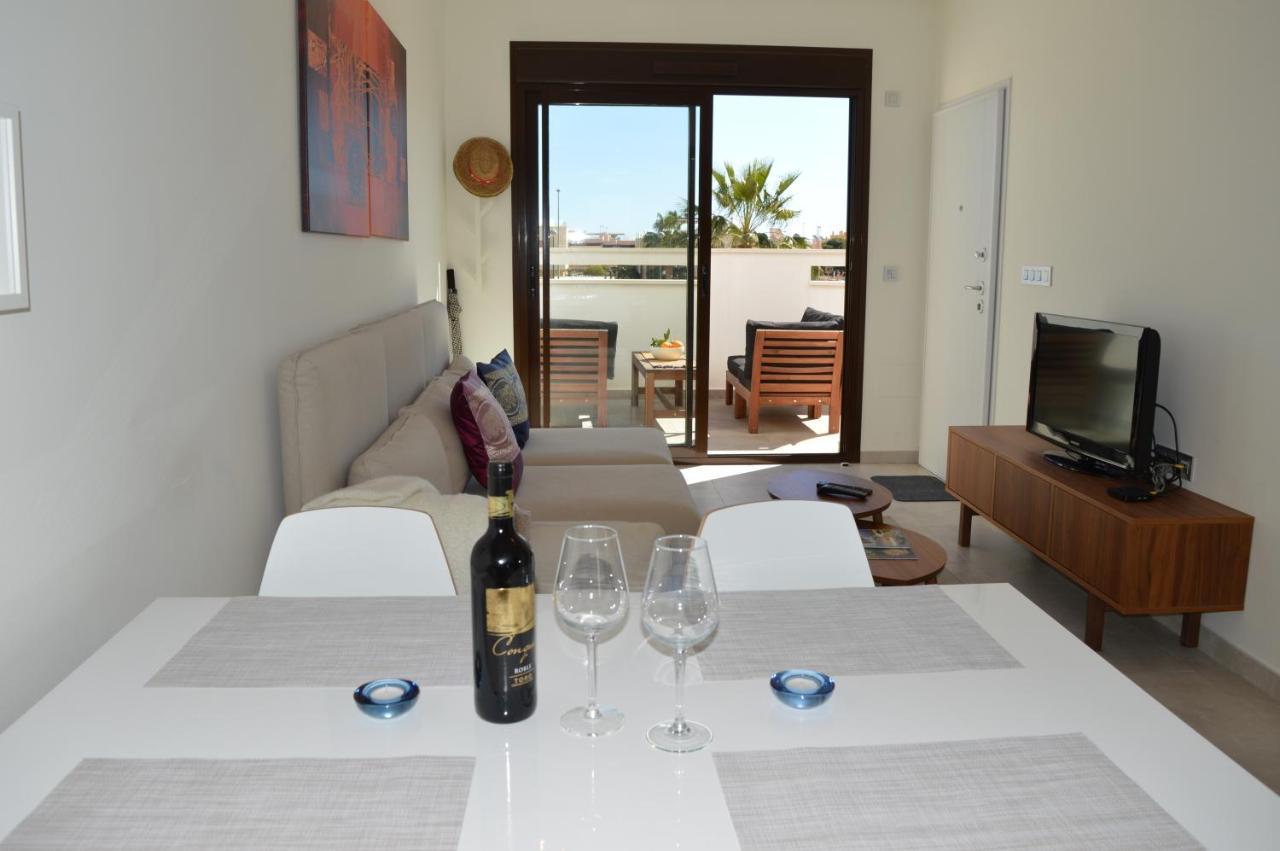 Comfortable Apartment In Torre De La Horadada Eksteriør billede